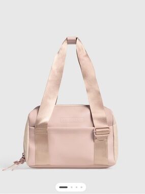 Gymshark Rose Pink Women’s Small Duffle Bag